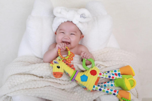 简阳6岁宝宝掉头发正常吗